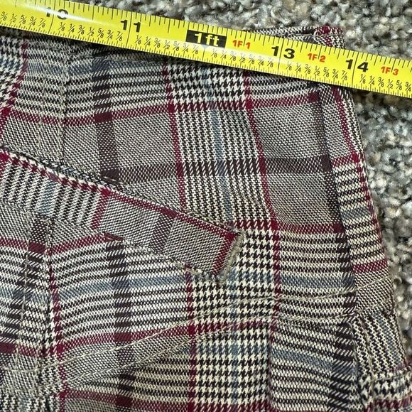 Charlotte Russe Grey Plaid Mini Skirt Small Y2K High Waist Red - Picture 5 of 6